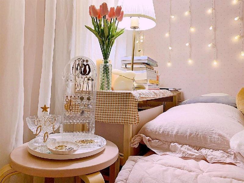 Cải tạo phòng trọ sử dụng ánh sáng