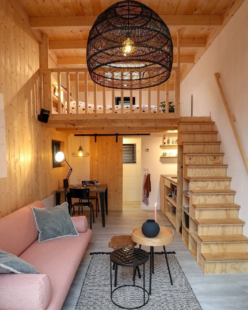 Mẫu cầu thang phòng trọ bằng gỗ