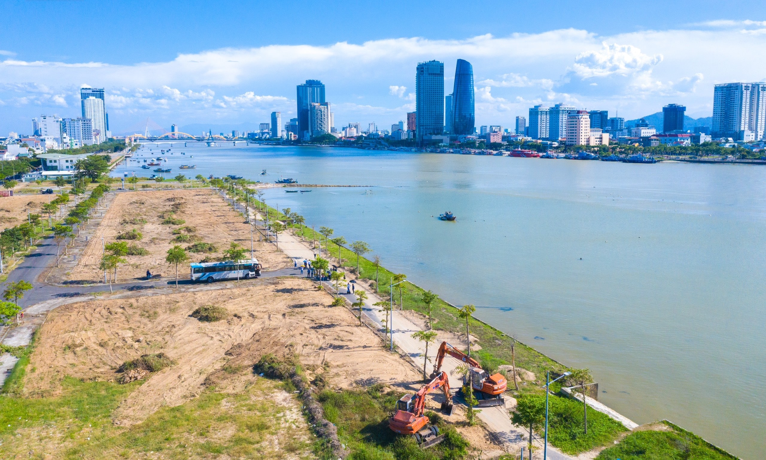 Công trình đang thi công tại Sun Riva Vista