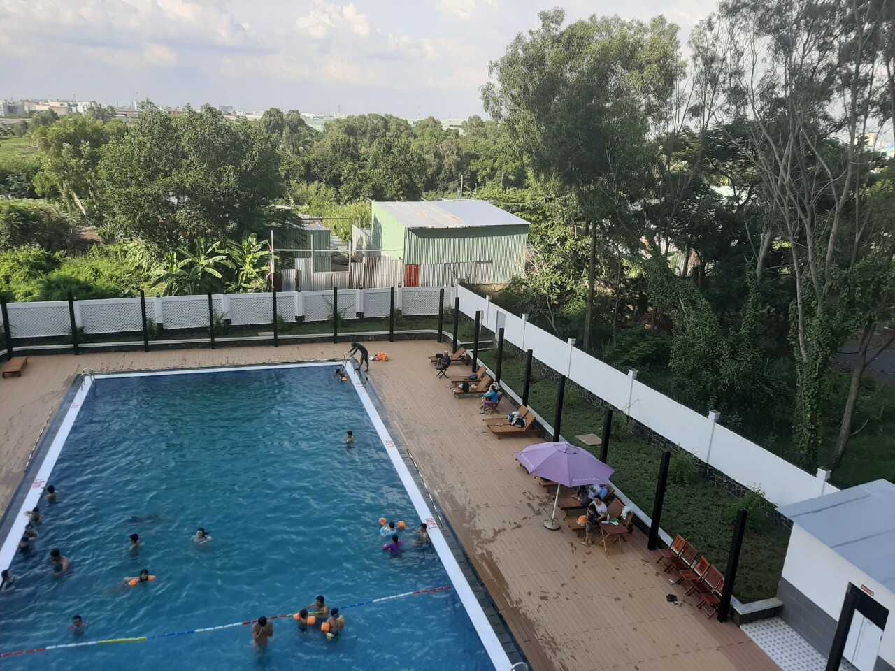 Dự án được bao quanh bởi không gian xanh