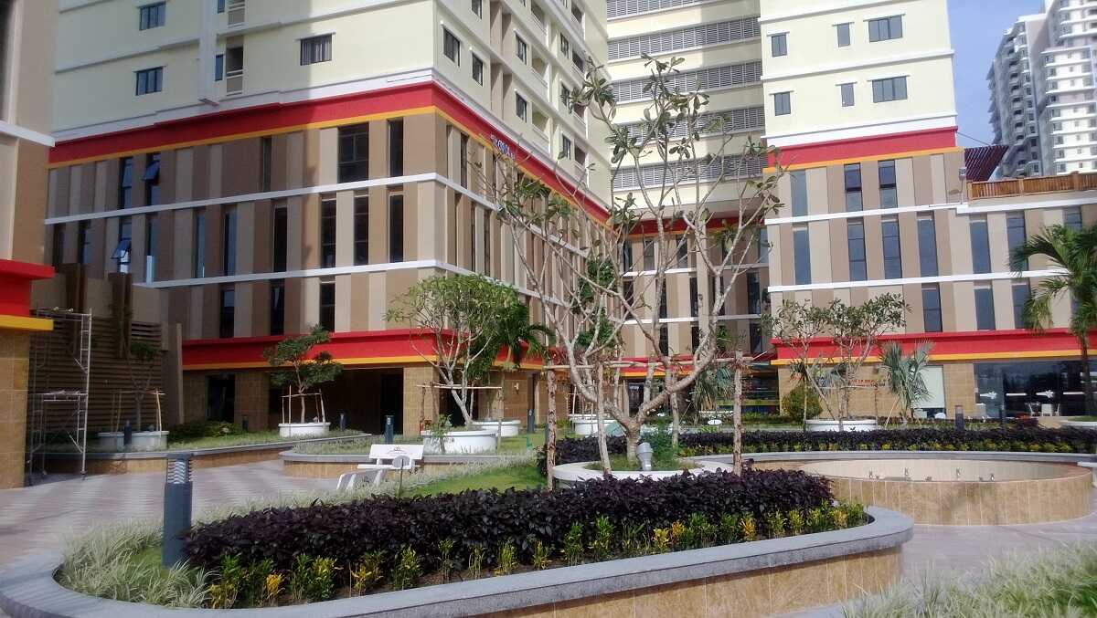 Không gian xanh ngay dưới sảnh các block