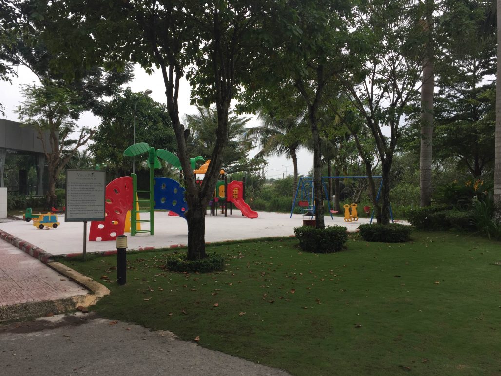 Khu vui chơi ngoài trời cho trẻ em