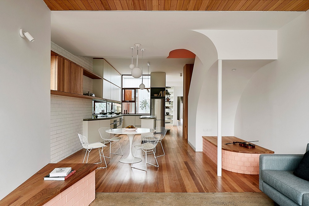 Không gian nội thất bên trong nhà thóp hậu