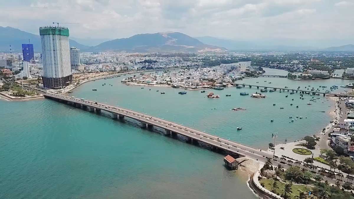 Dự án nằm liền kề cầu Trần Phú
