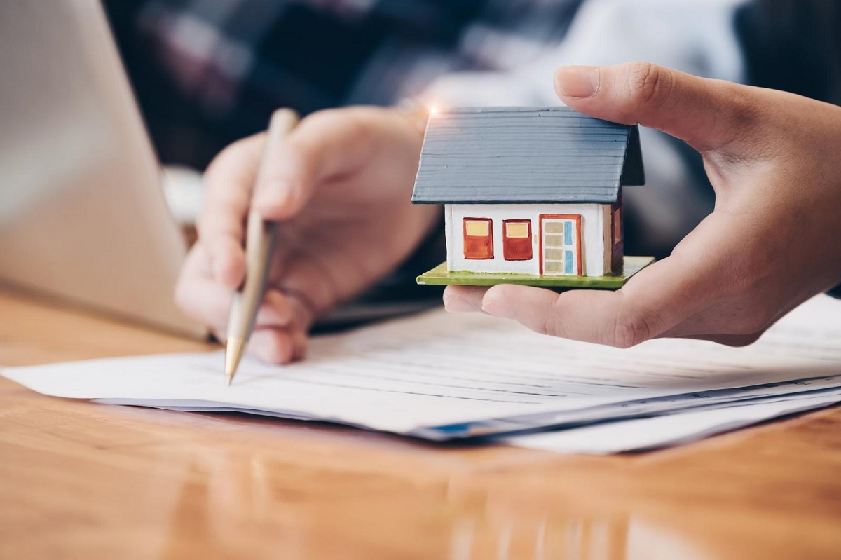 Đất đai chuyển nhượng phải không có tranh chấp với người khác
