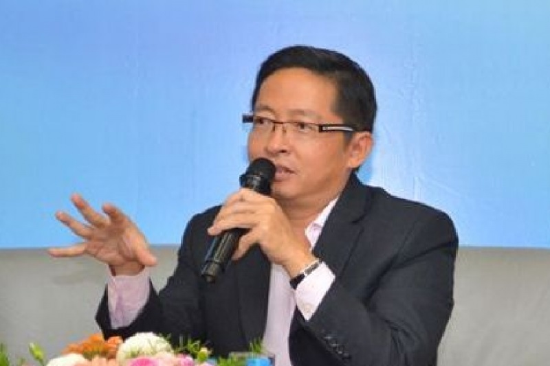 Con đường sự nghiệp từ bán bánh kem đến đại gia đa ngành của ông Nguyễn Kim Chung