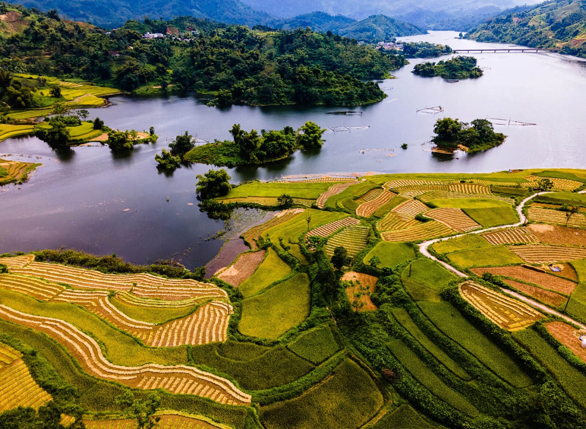 Hạ tầng và du lịch Tuyên Quang rất phát triển