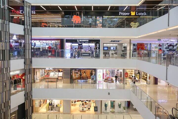 Trung tâm thương mại 4 tầng thỏa thích để quý khách mua sắm