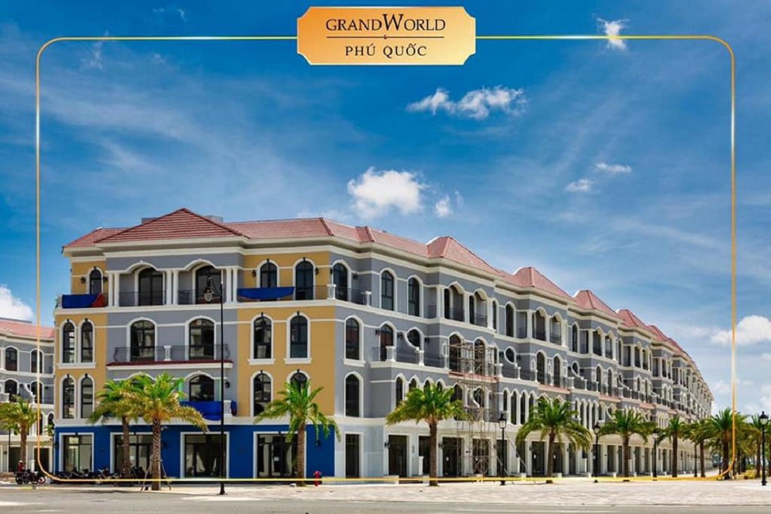 Thiết kế cận cảnh shophouse Địa Trung Hải