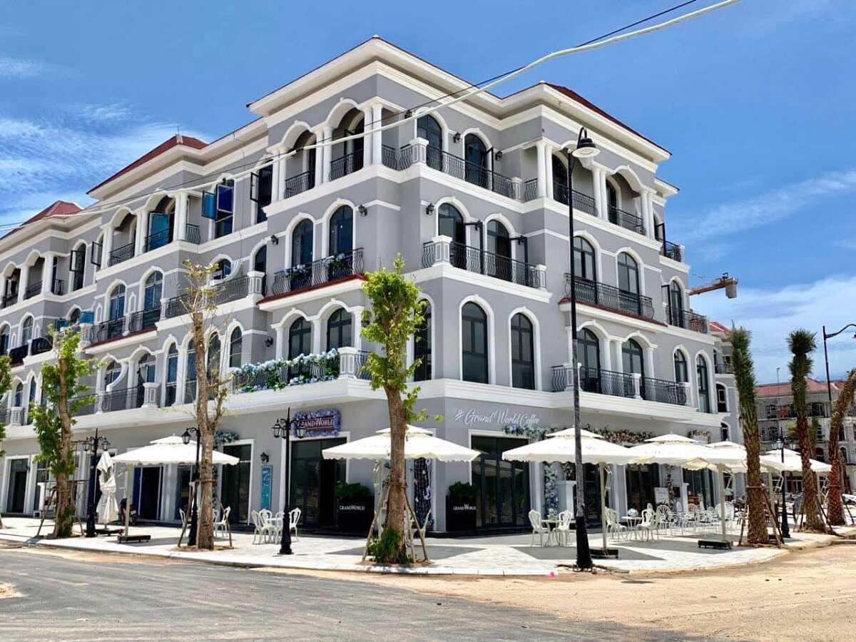 Shophouse quảng trường có số căn ít nhất