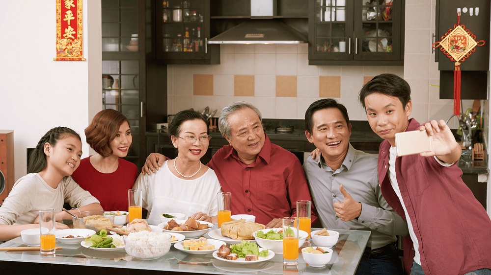 Ngày cúng ông Công ông Táo còn là dịp gia đình sum họp cuối năm