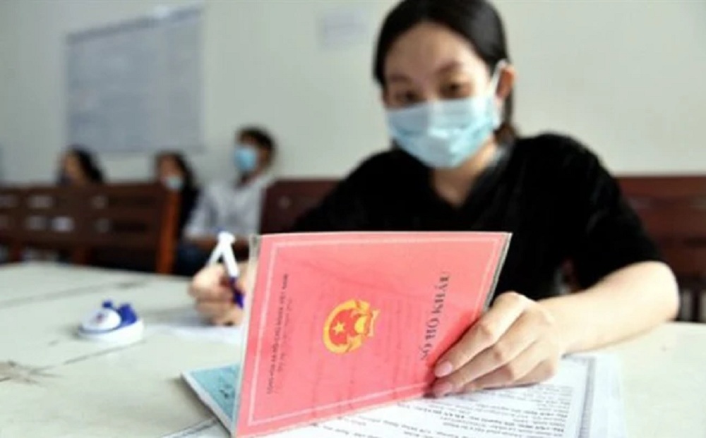 Địa chỉ thường trú ghi theo sổ hộ khẩu là chuẩn xác nhất